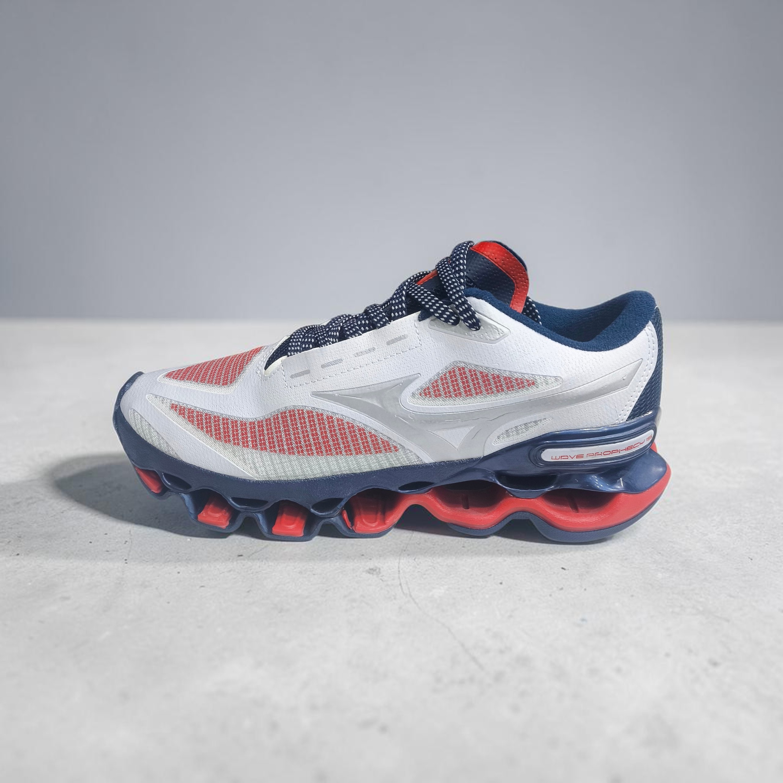 Mizuno Wave Prophecy — Vermelho